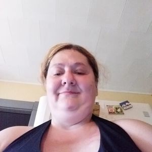 Meet your Posher, Edith